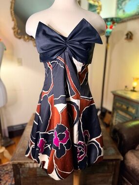 chinese dress ladies Black Maxi Formal Prom Dress with Stars EN5702 Size 10 / Black